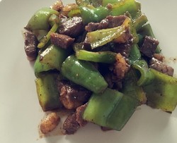 青椒 牛肉粒