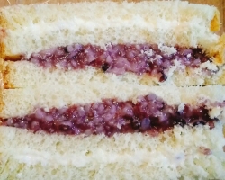 紫米酸奶面包