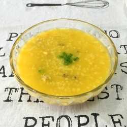 蟹肉干贝小米粥