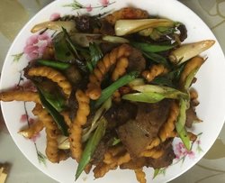 麻花回锅肉