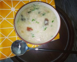 皮蛋瘦肉粥