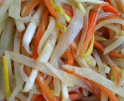 蒜黄土豆丝