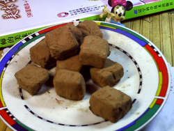 摩卡布朗尼松露