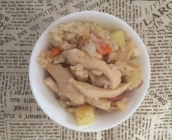 鸡胸肉炒糙米饭