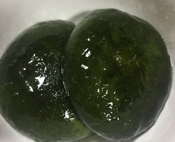 石灰草饼