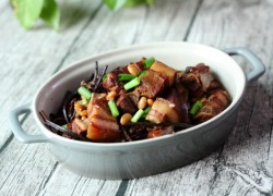 蕨菜黄豆炖肉