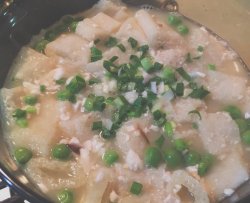 鲜美无比的咸蛋黄竹荪豆腐汤