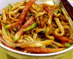 老北京炸酱面