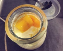 酸奶芒果布丁