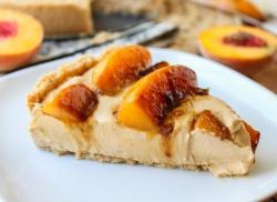 免烤炼奶焦糖黄桃芝士蛋糕No Bake Dulce de Leche Cheesecake with Caramelized Peaches