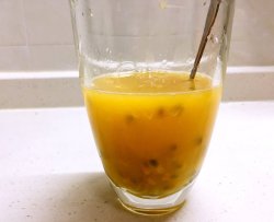 橙汁百香果-完胜蜂蜜加水的做法