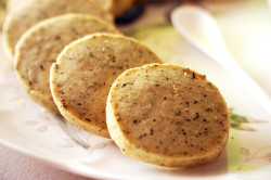蓝罐风情伯爵红茶酥饼 Earl Grey Shortbread Cookies