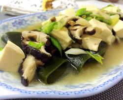 海带炖香菇豆腐
