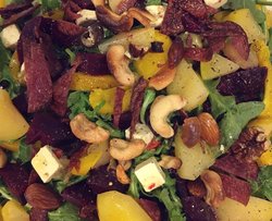 无热量酱汁Beetroot沙拉
