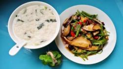 一粥一菜,营养丰富丨水芹菜炒香菇豆腐&椰蓉小米野菜粥 · 圆满素食