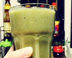 牛油果香蕉奶昔