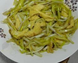 韭黄炒鸡蛋