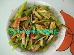 紫雅轩老娘菜之芹菜炒香干