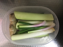 这样保存葱姜,更久更新鲜