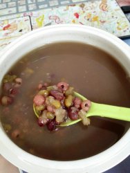 红豆薏米绿豆汤