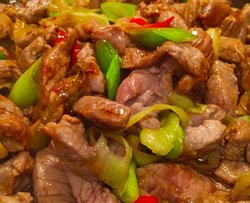 葱爆羊肉