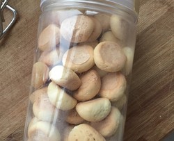 小鸡蛋饼子