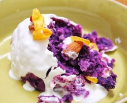 酸奶坚果紫薯泥