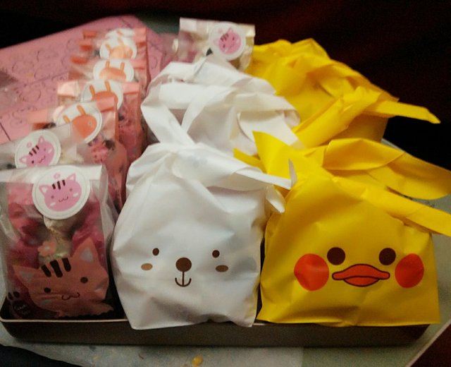 排排坐吃牛轧糖