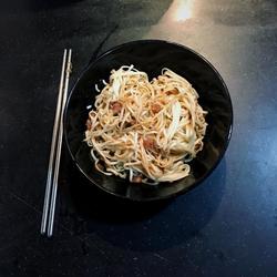 黄油蒜蓉肉酱捞面