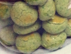 青豆饼/豌豆饼 
Green Peas Cookies