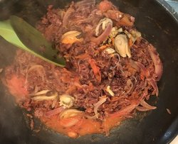 絕對不正宗的西班牙海鮮飯