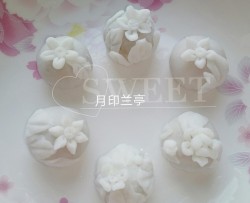 花团锦簇水晶饺