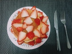 懒人草莓松饼