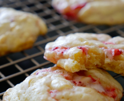 草莓软曲奇—一款其貌不扬的小甜点
