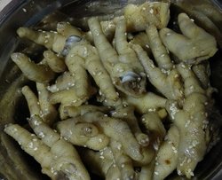 盐焗鸡爪