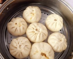 超好吃  料十足的
   蟹肉包