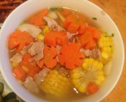 胡萝卜玉米汤