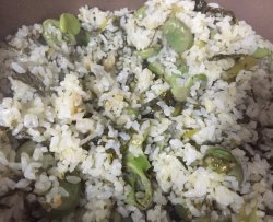 蚕豆莴苣叶菜饭