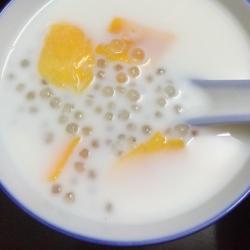 椰汁/酸奶芒果西米露