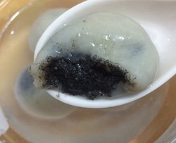 流沙黑白芝麻汤圆