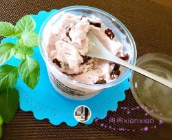 蓝莓酸奶蜜豆冰淇淋