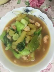 砂锅虾仁土豆油菜汤