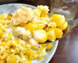 鸡蛋玉米热沙拉