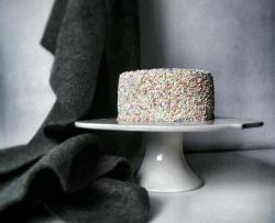 糖珠/糖针装饰奶油蛋糕