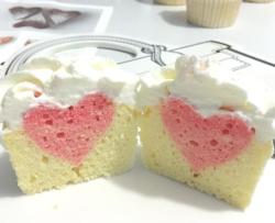 A secret heart inside a cupcake/cake 送你一颗藏在蛋糕里的心 mua