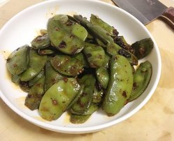老干妈炒扁豆