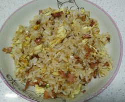 培根鸡蛋炒米饭