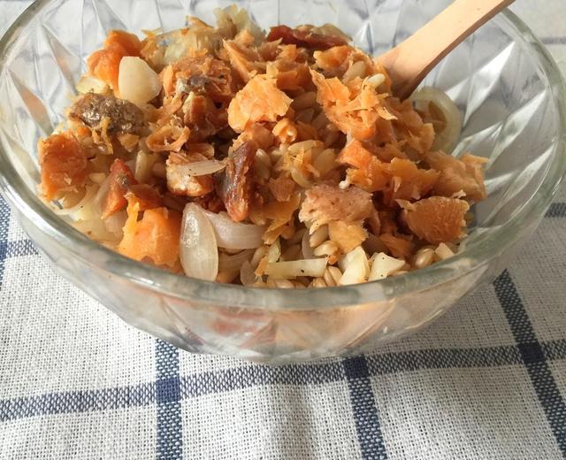 三文鱼燕麦米炒饭