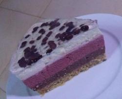 红豆彩虹慕斯蛋糕