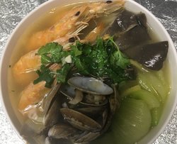 家常海鲜面